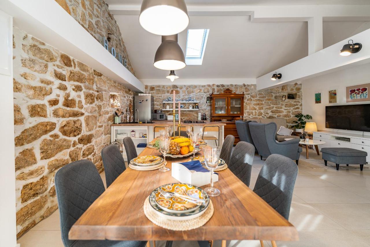 Anić Holiday Home - Villa Thorak מראה חיצוני תמונה